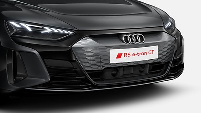 Front bumper, side inserts and rear diffuser in Carbon