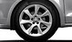 17" alloy wheels in 7-spoke design with 215/40 tyres