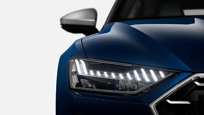 Proiettori a LED Audi Matrix HD con indicatori di direzione dinamici e Audi laser light
