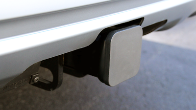 Trailer hitch (1 1/4&quot; receiver, 2,650 lb towing capacity)