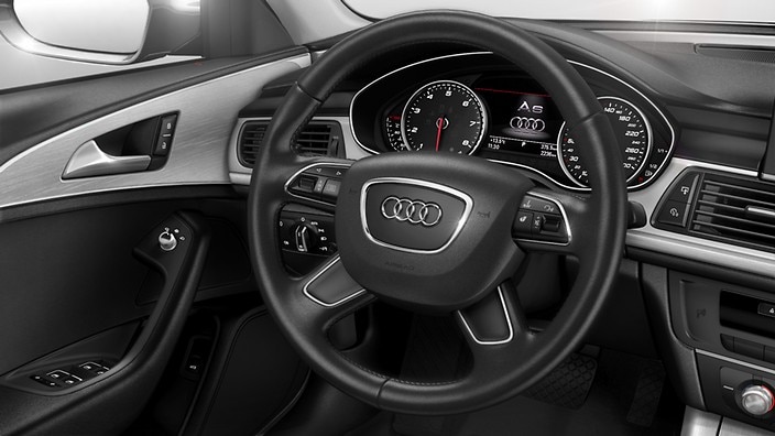 Leather-covered multifunction steering wheel, 4-spoke, heated