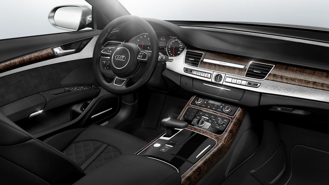 Extended aluminium look in interior
