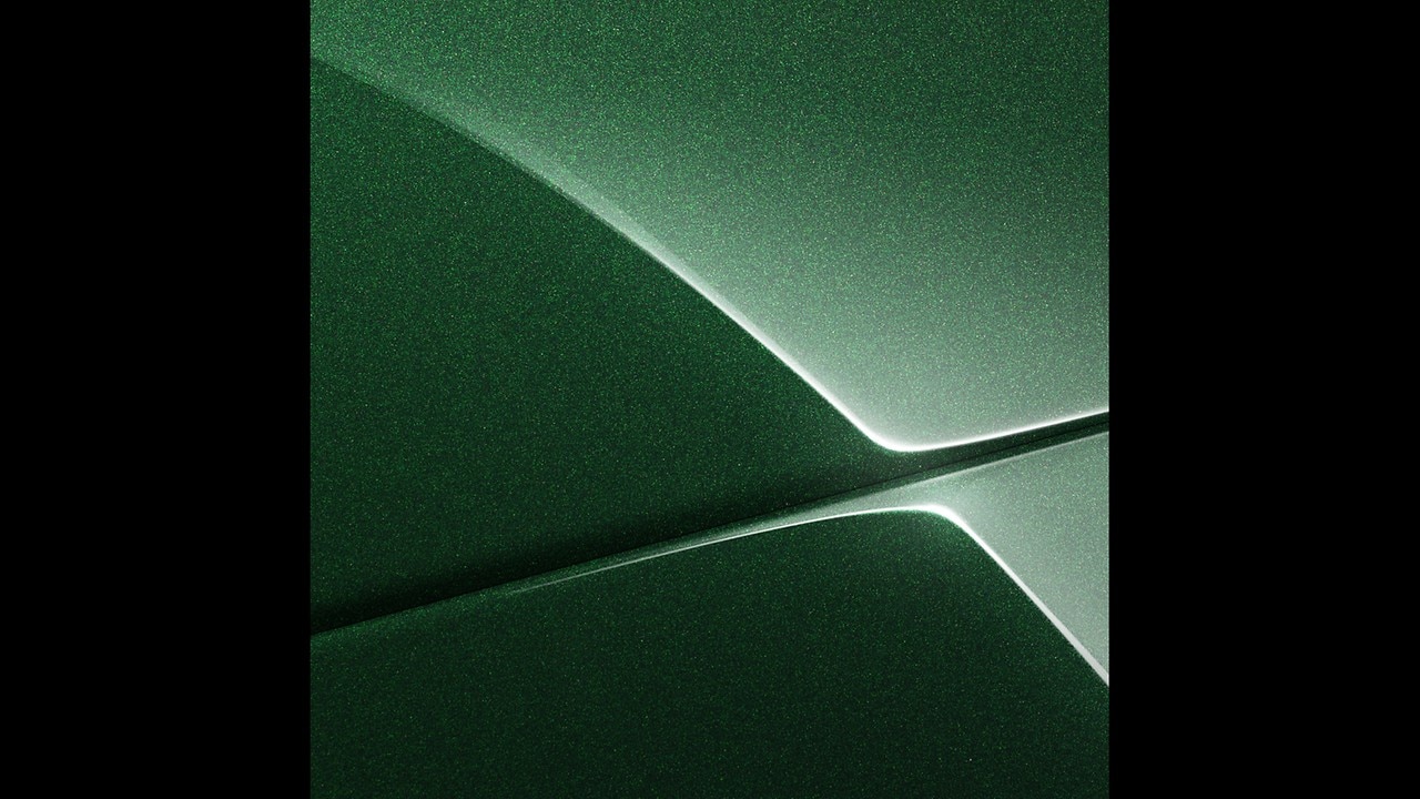 Vehicle exterior color