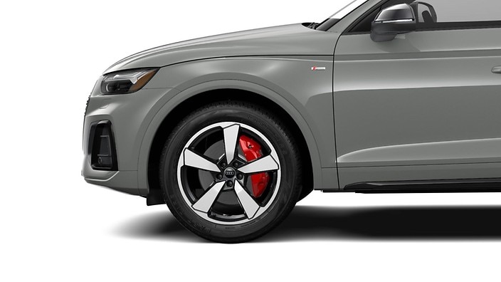 Red brake calipers