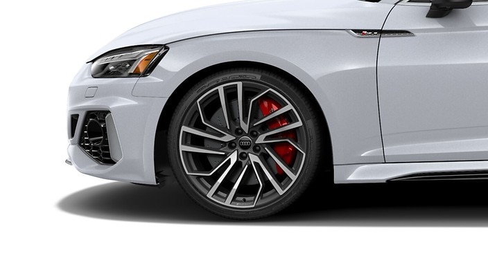 Red brake calipers