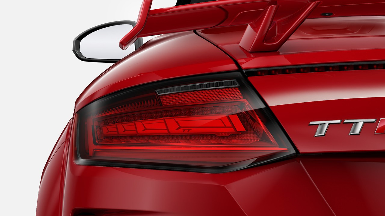 Audi Matrix OLED rear lights