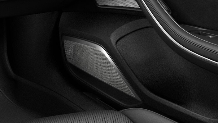 Bang & Olufsen<sup>®</sup> 3D Advanced Sound System