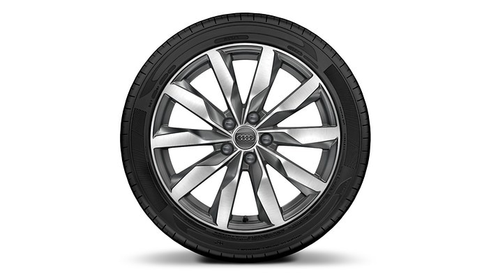 18" 10-spoke-dynamic design, bi-color wheels with all-season tires