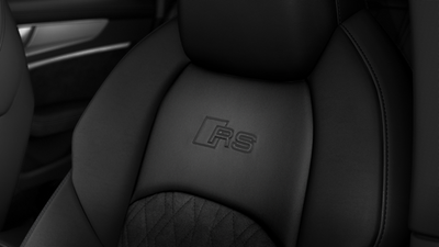 Logo RS wyszyte na przednich fotelach Audi exclusive