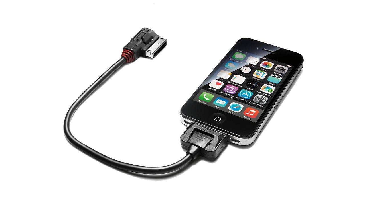 Adapter cable plus for the Audi music interface, for Apple devices with a dock connector, with an Apple licence chip