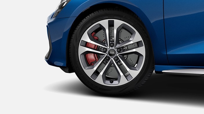 Red brake calipers
