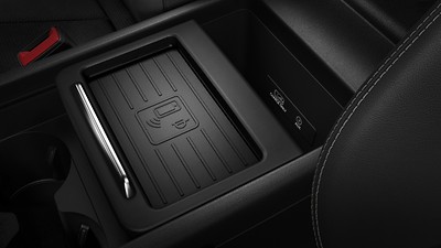 Audi phone box avec charge du téléphone par induction (standard Qi) :