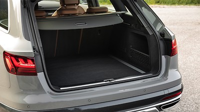 Power tailgate with interior release