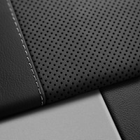 2019 Audi e-tron interior image