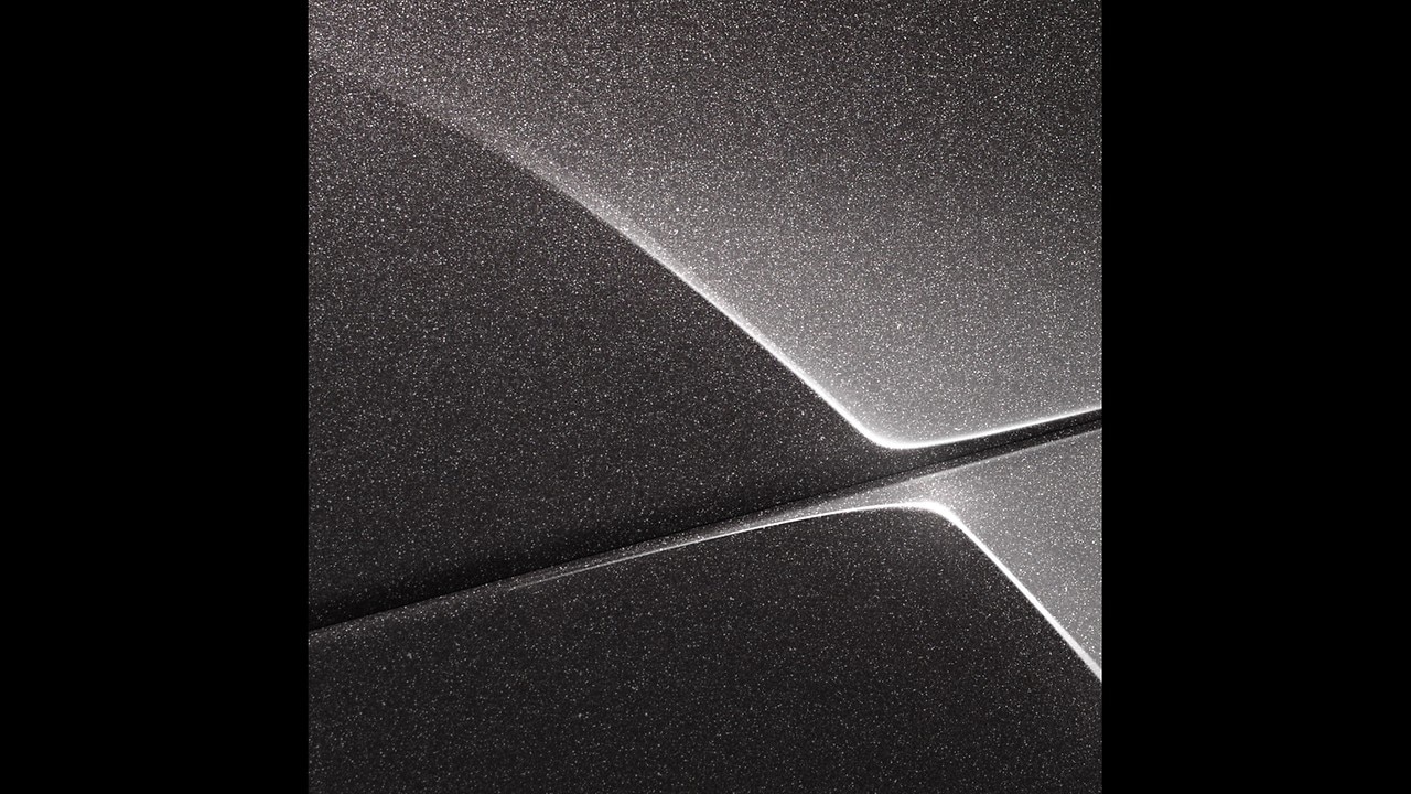 Vehicle exterior color