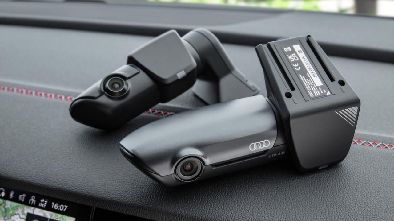 Dashcam (Universal Traffic Recorder 2.0) [fr missing]