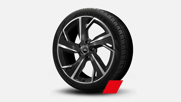 21” 5-arm dynamic design wheels in bicolor finish