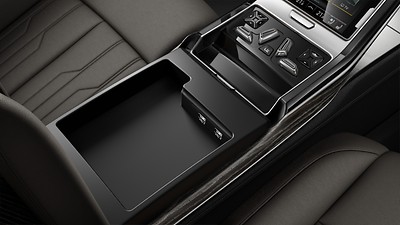 Audi 後座音樂介面: 後座2組USB插孔