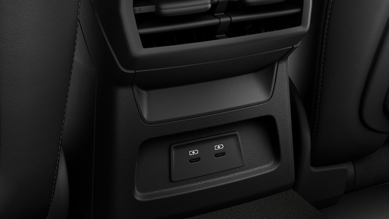 USB ports with charging function in rear