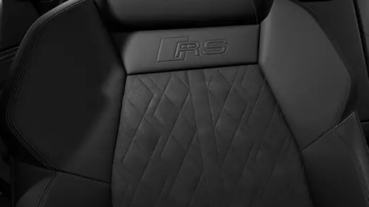 Dinamica microfibre/artificial leather combination with rhombus pattern and RS embossing