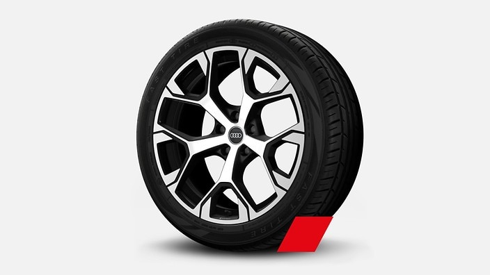 22'' 5-Y spoke design wheel in black metallic, gloss turned finish