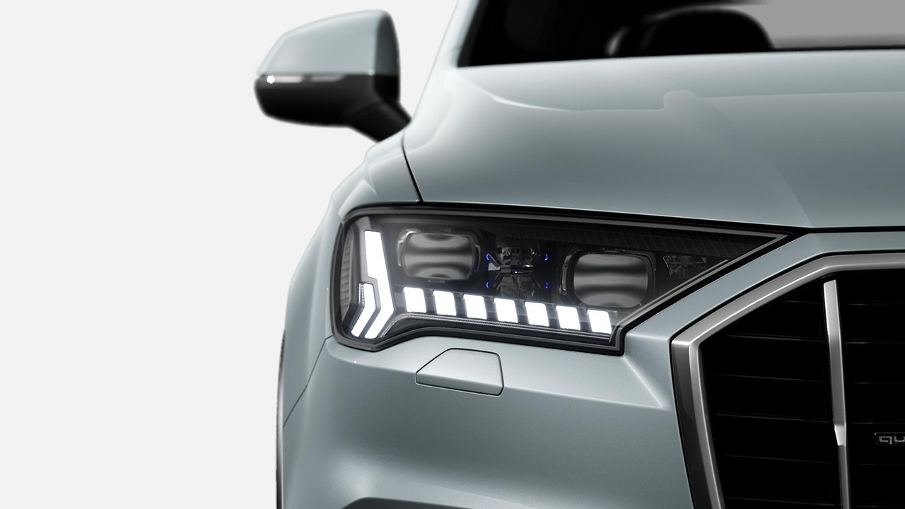 HD Matrix LED headlamps with Audi laser light