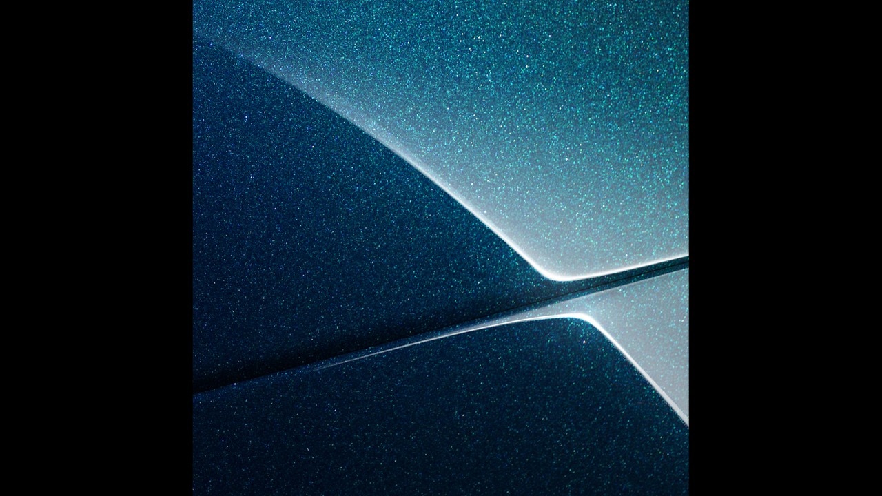 Vehicle exterior color
