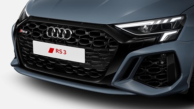 RS exterior features in gloss black