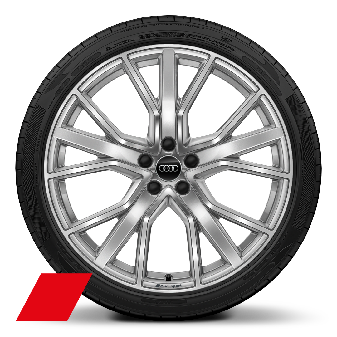 ‭21” x 8.5J ‘Five-V-spoke star’ design aluminium alloy wheels with 255/35 R21 tyres