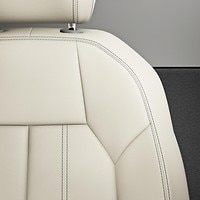 2025 Audi Q5 interior image