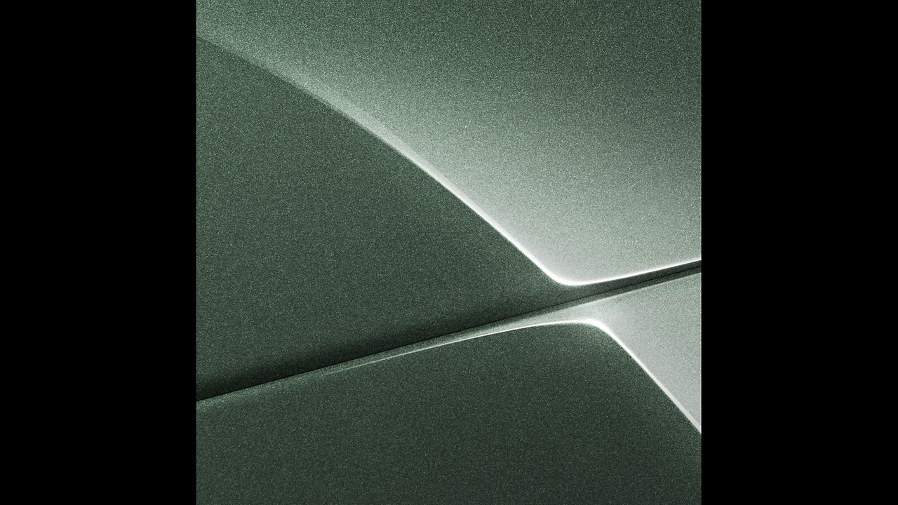 Vehicle exterior color