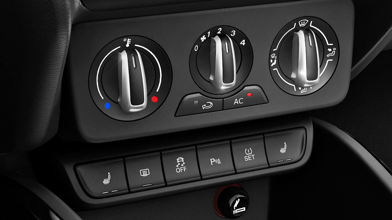 Manual air conditioning system