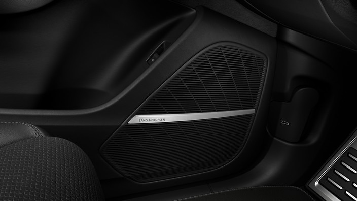 Bang &amp; Olufsen Premium 3D sound system (17 speakers, 730 watts)