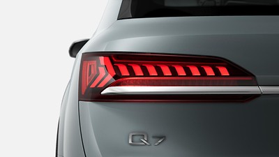 LED rear combination lamps with dynamic turn signal