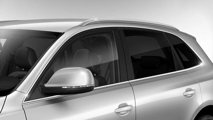 Dark tinted glass