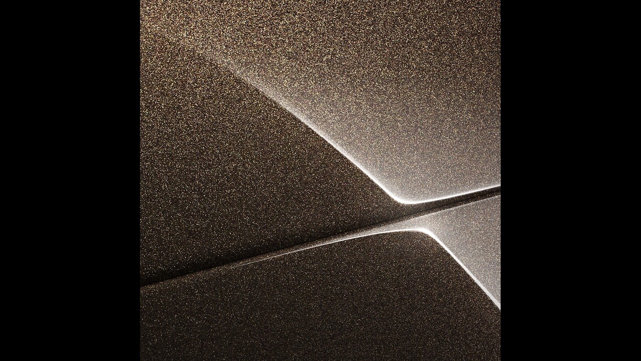 Vehicle exterior color