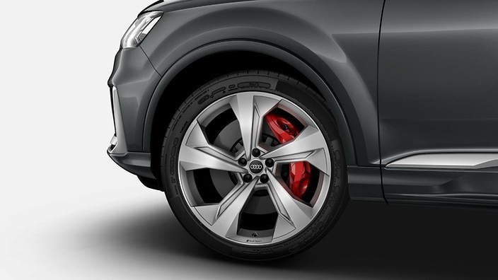 Red brake calipers