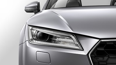 Xenon headlights with LED daytime-running lights with automatic headline range control
