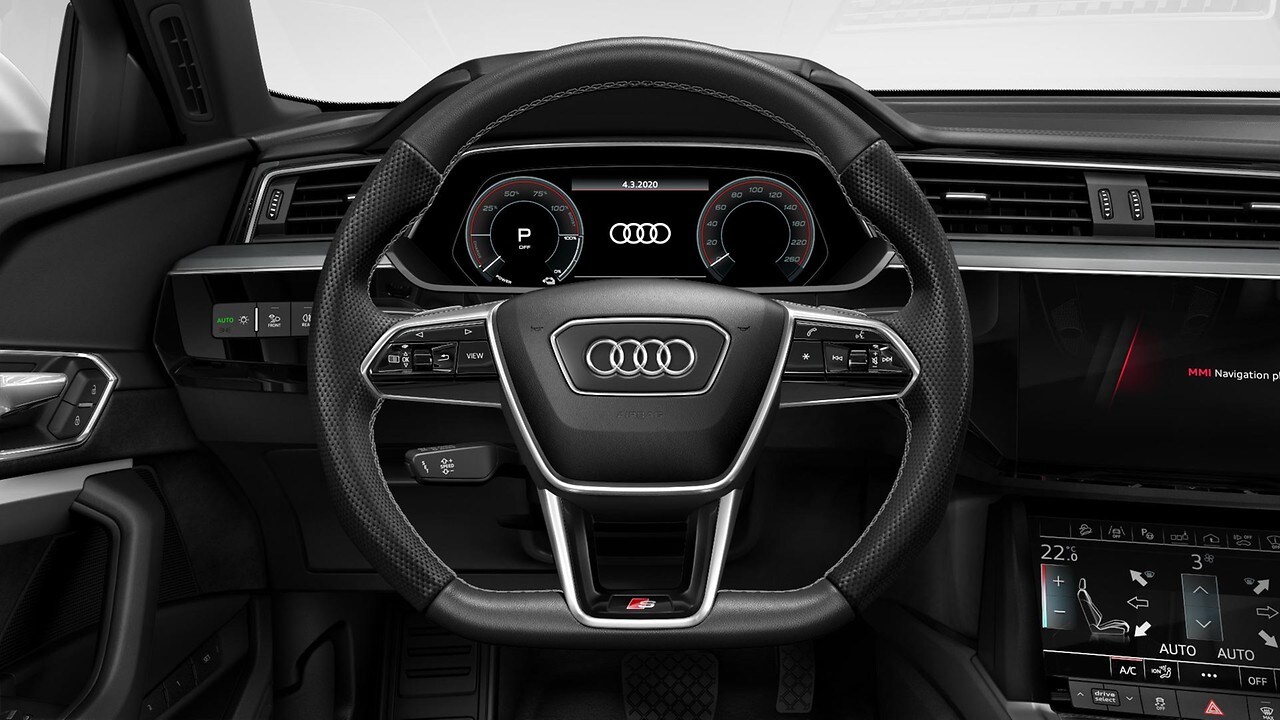 Volante multifuncional em design de 3 raios com base aplanada