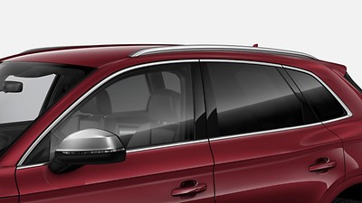 Privacy glass on rear and rear-side windows
