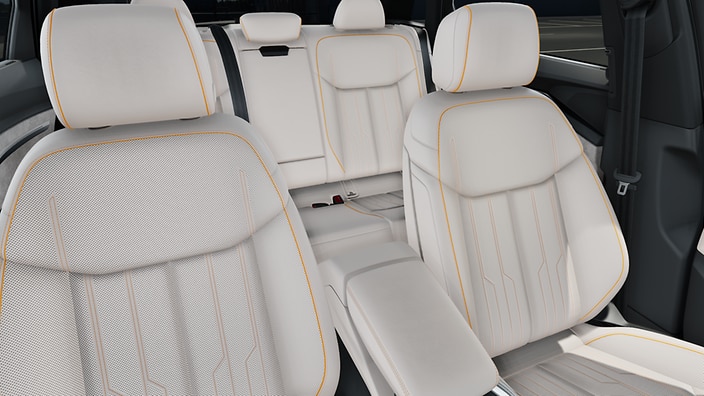 Valcona/Milano leather with piping