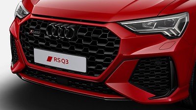 Svart optikpaket inkl. Audi-ringar och emblem i glanssvart