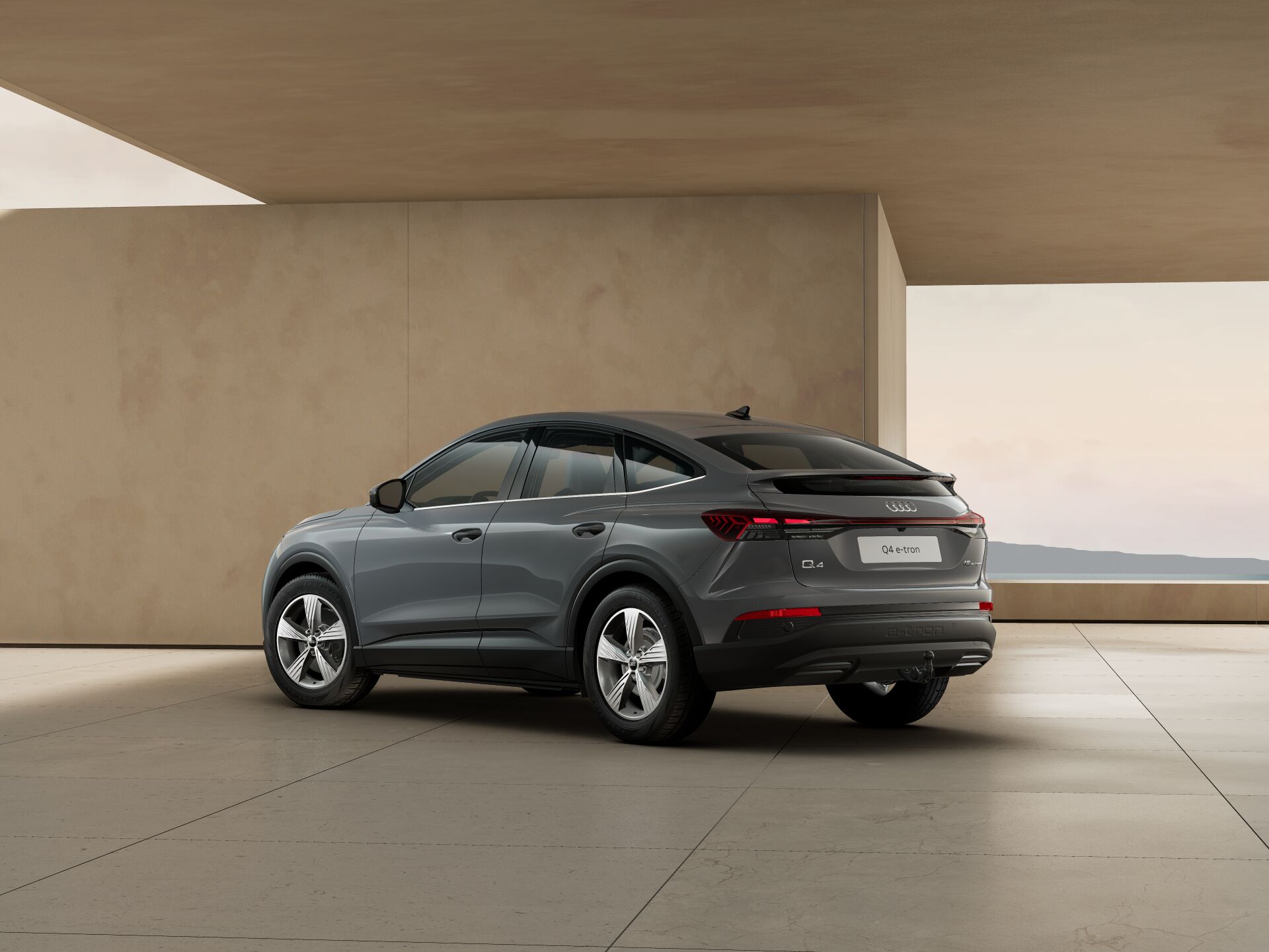Q4 Sportback e-tron 3