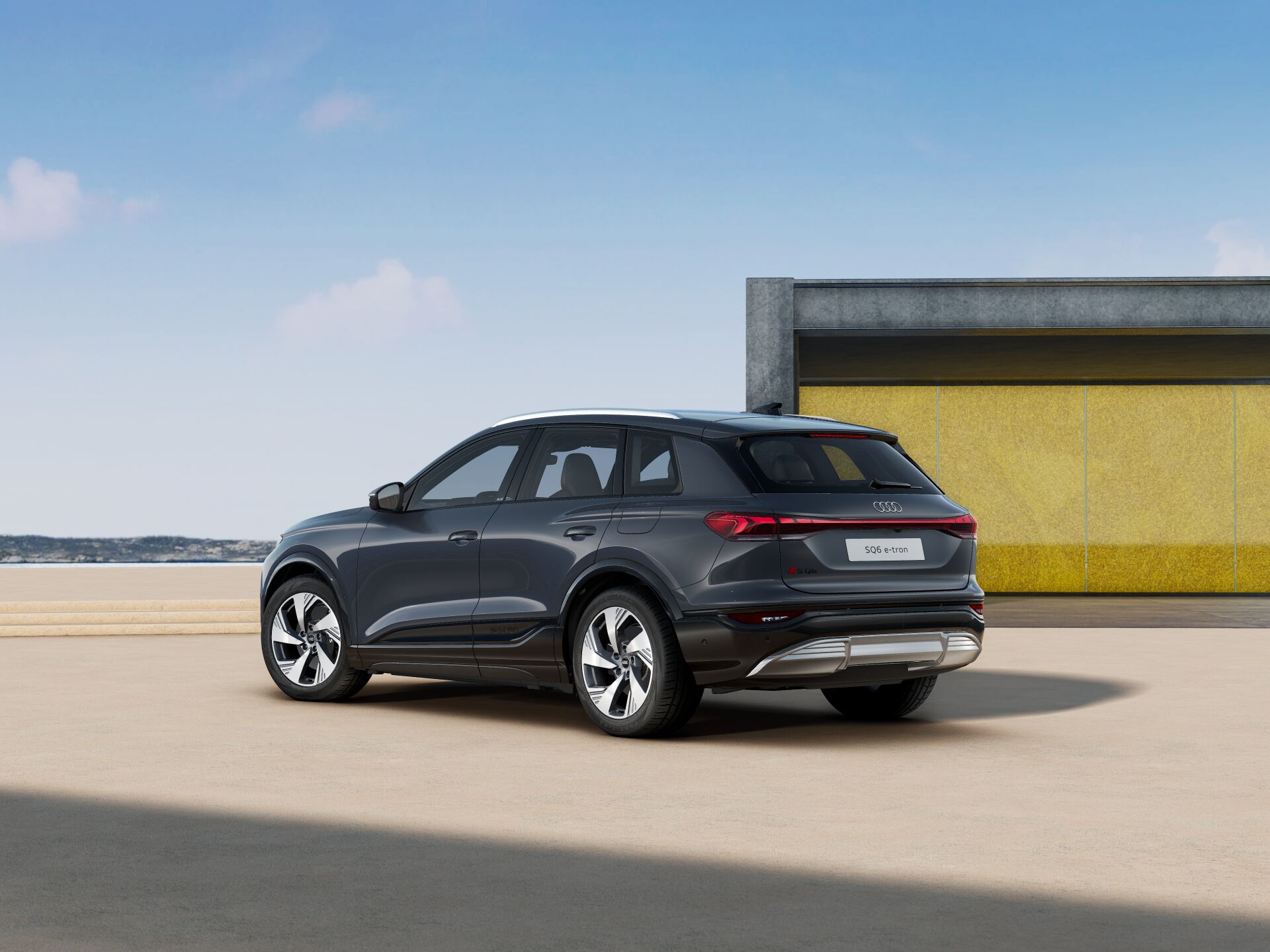 SQ6 e-tron 3