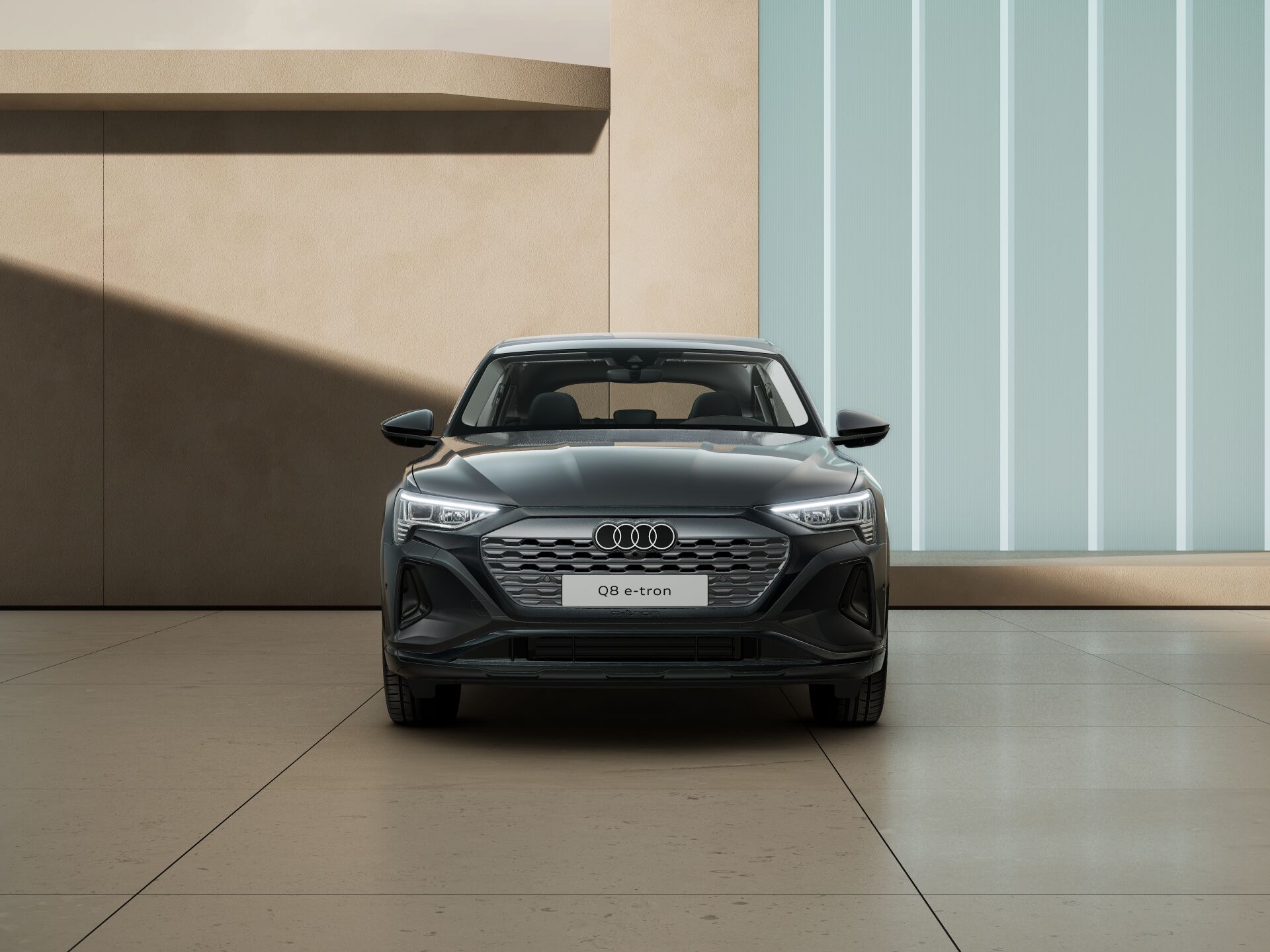 Q8 Sportback e-tron 2