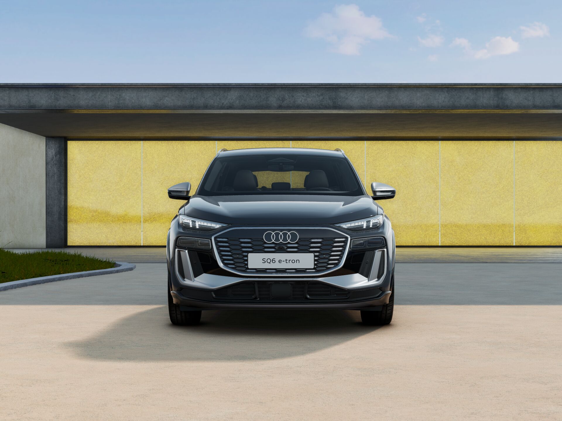 SQ6 e-tron 2