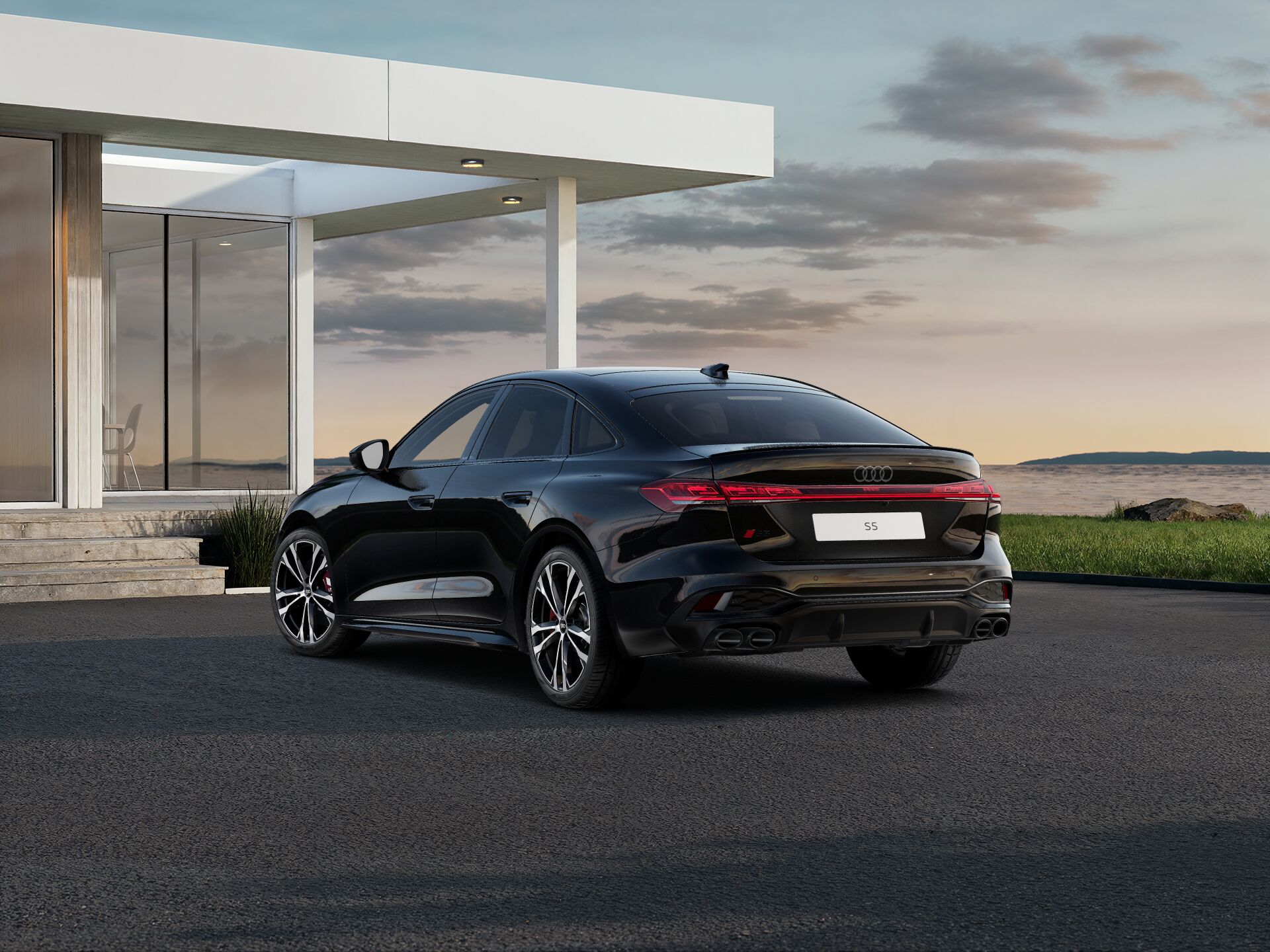 S5 Saloon 3