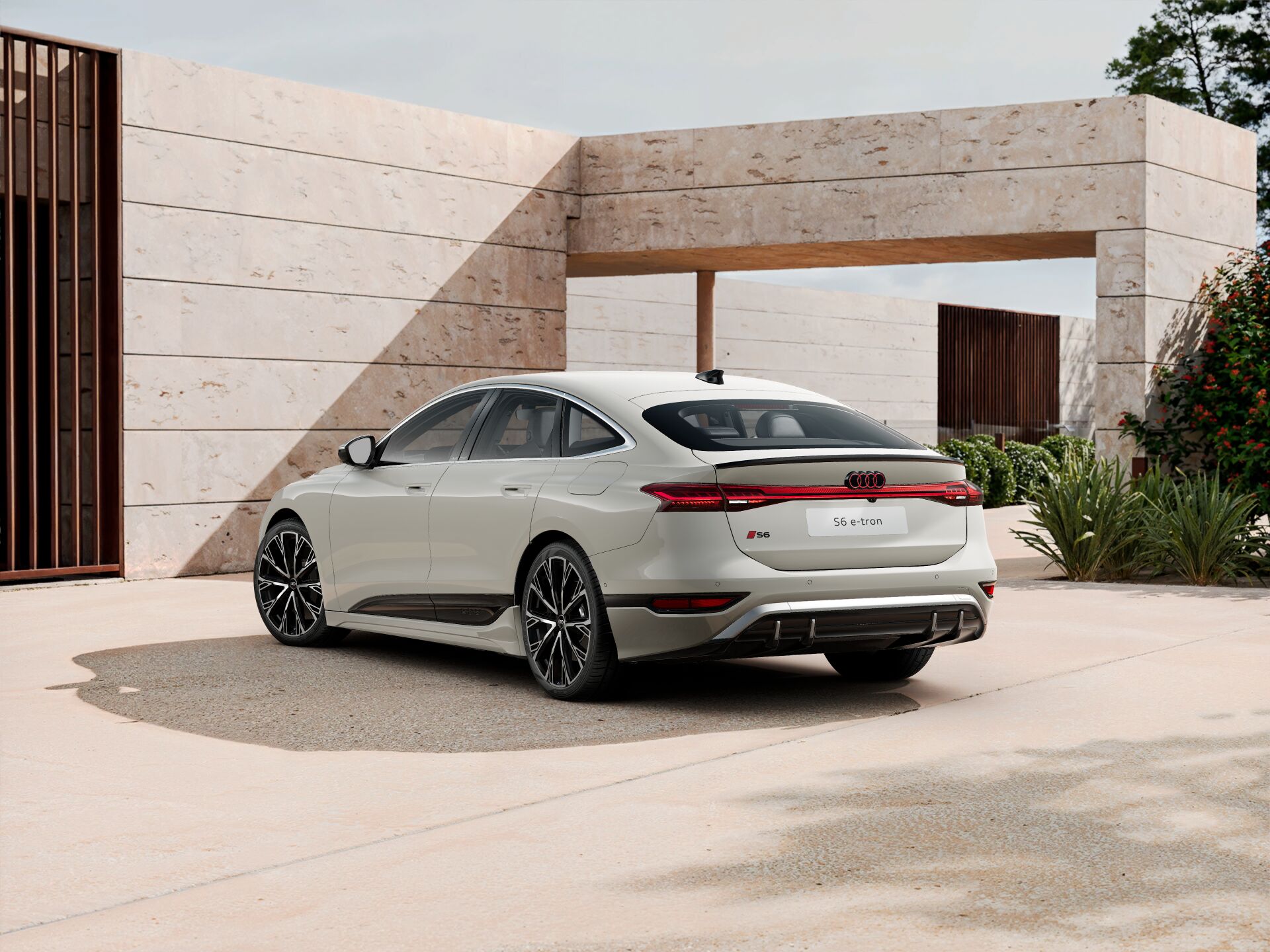 S6 Sportback e-tron 3