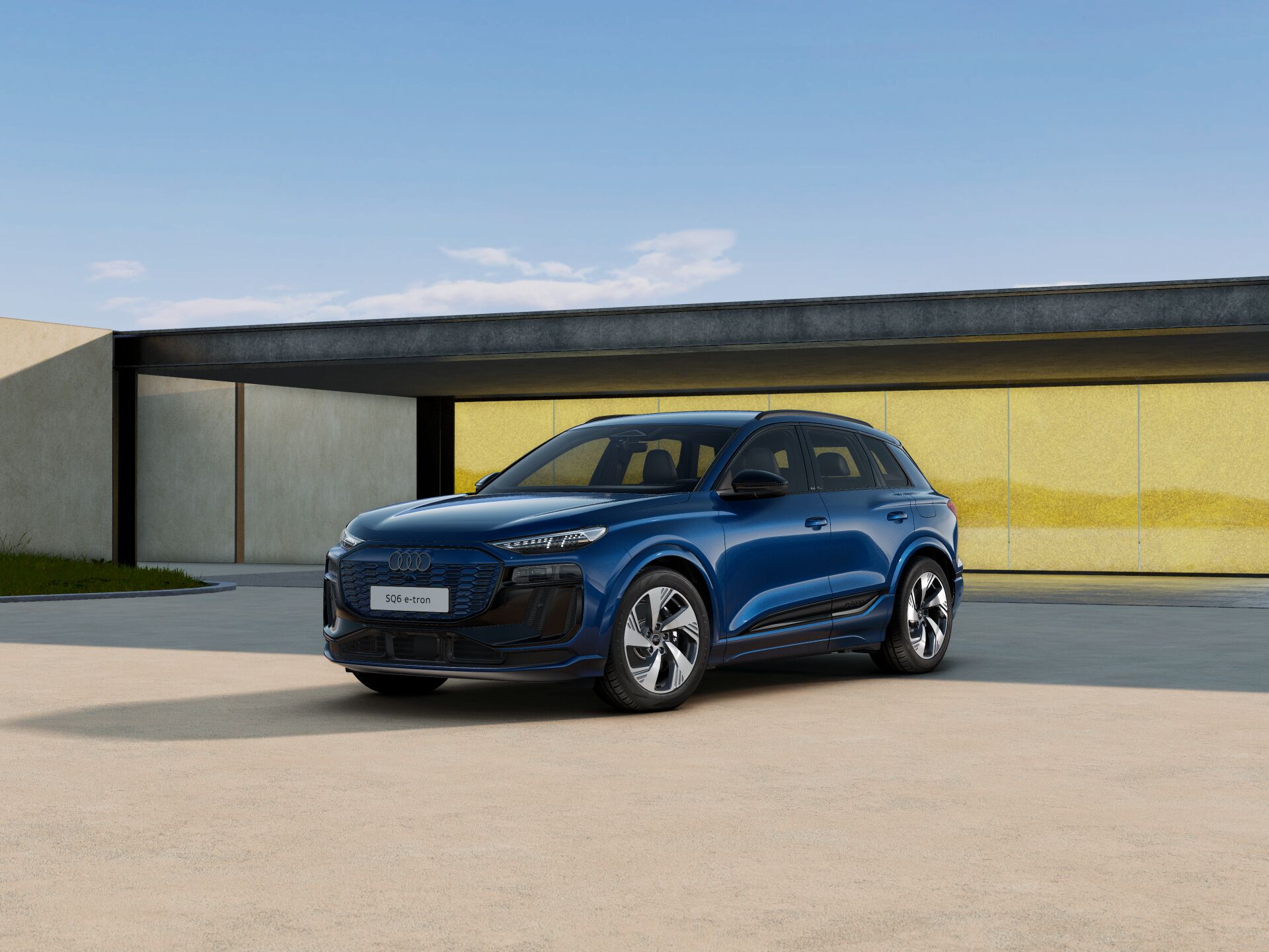 SQ6 e-tron 1
