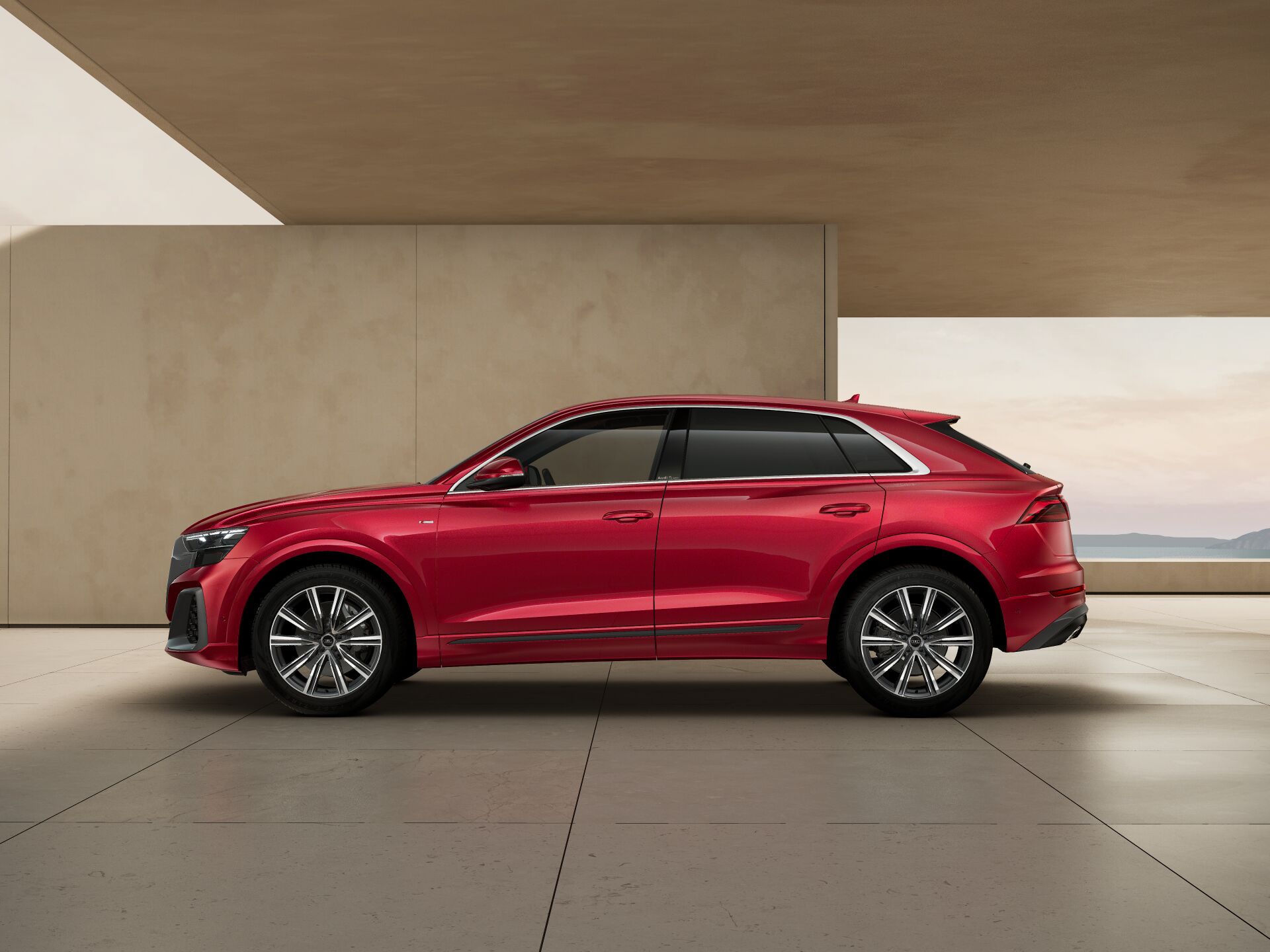 Q8 SUV 4